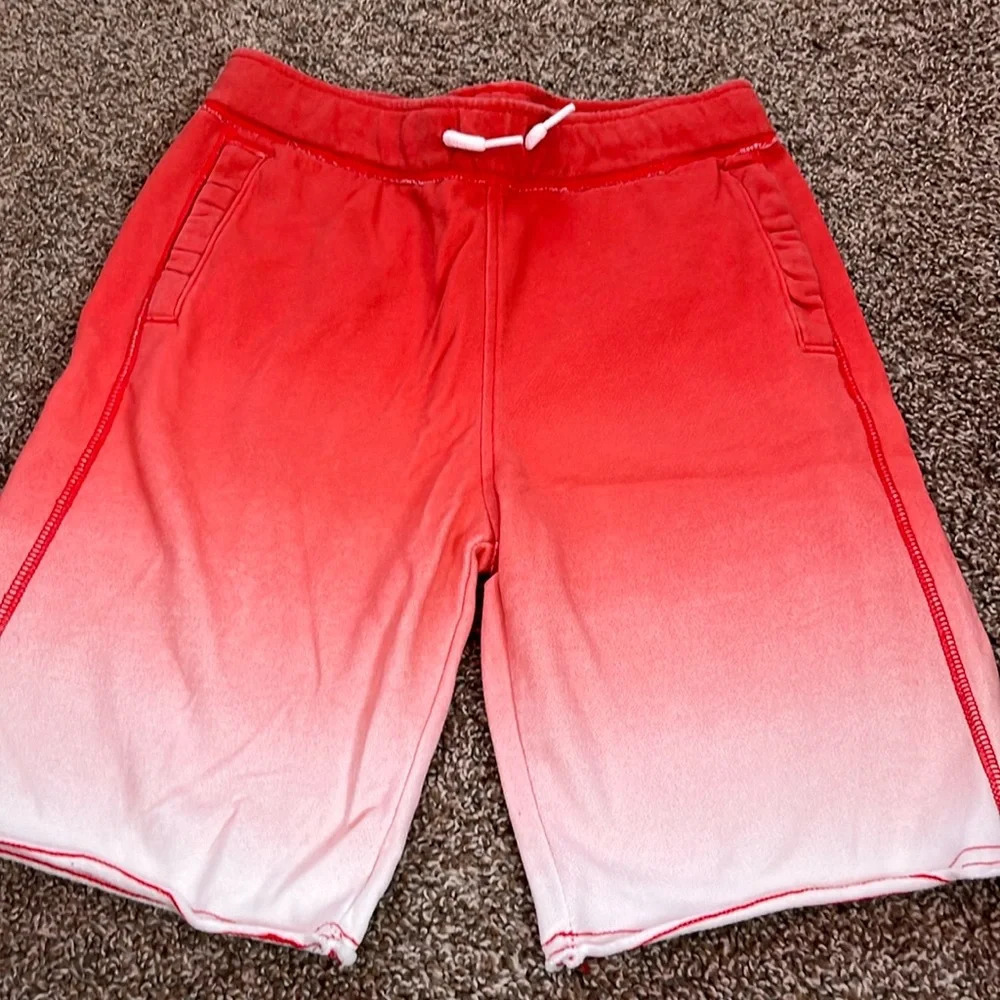 Abercrombie ombre shorts